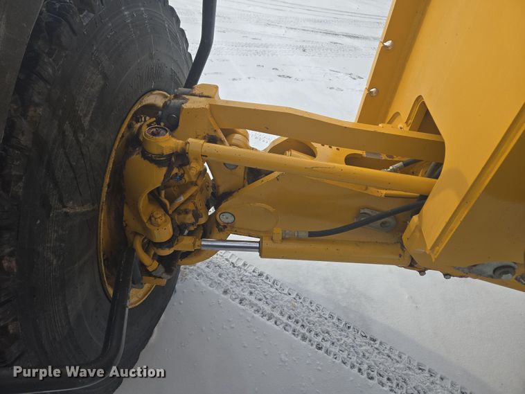 image for item ER5154 2016 John Deere 772GP motor grader