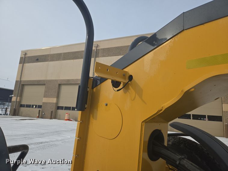 image for item ER5154 2016 John Deere 772GP motor grader