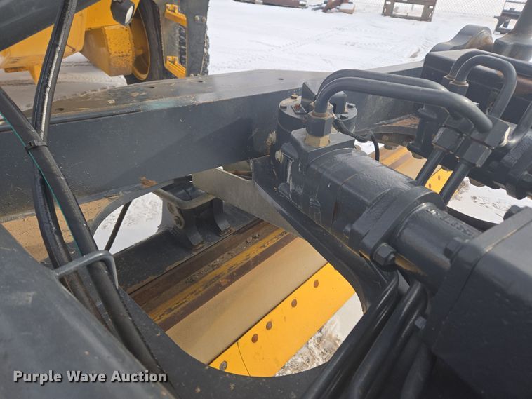 image for item ER5154 2016 John Deere 772GP motor grader