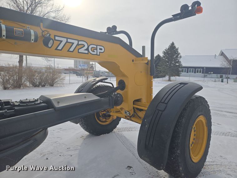 image for item ER5154 2016 John Deere 772GP motor grader