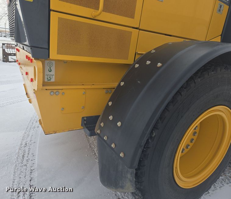 image for item ER5154 2016 John Deere 772GP motor grader