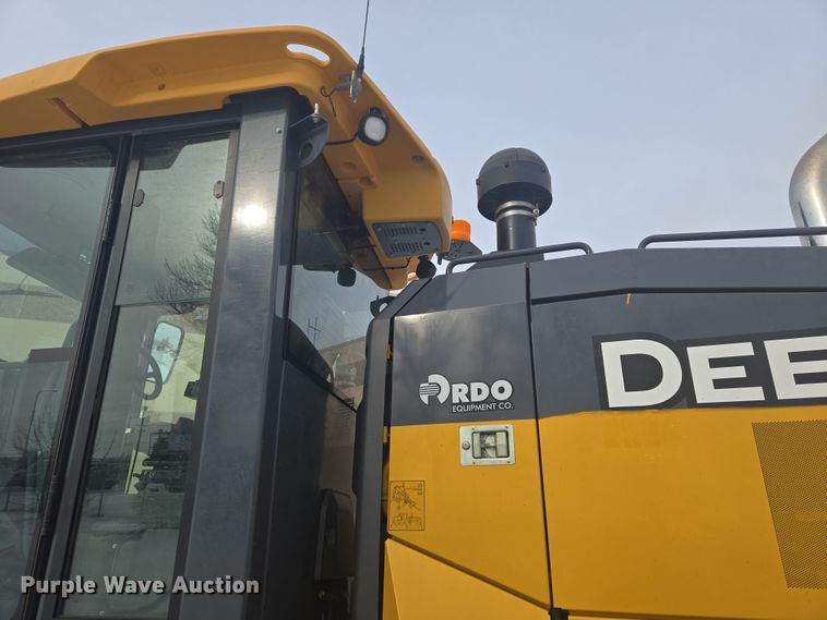 image for item ER5154 2016 John Deere 772GP motor grader