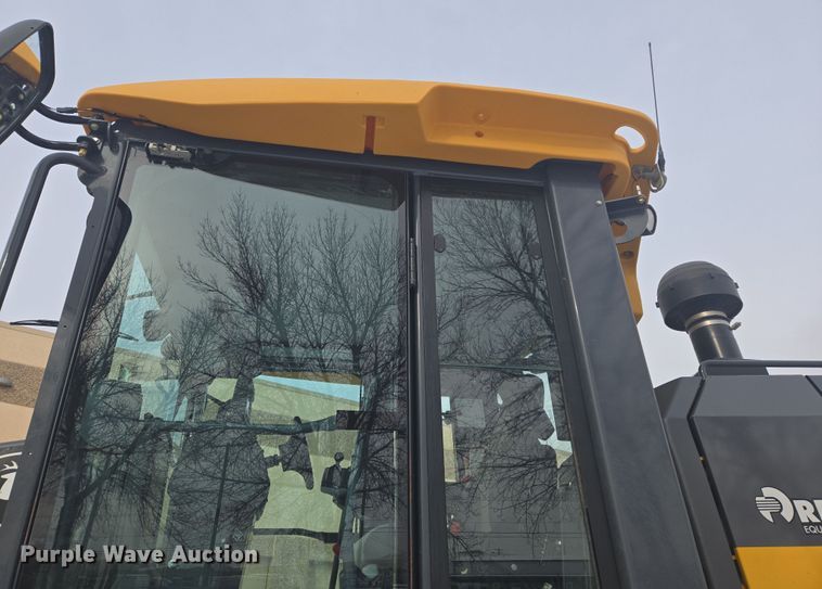 image for item ER5154 2016 John Deere 772GP motor grader