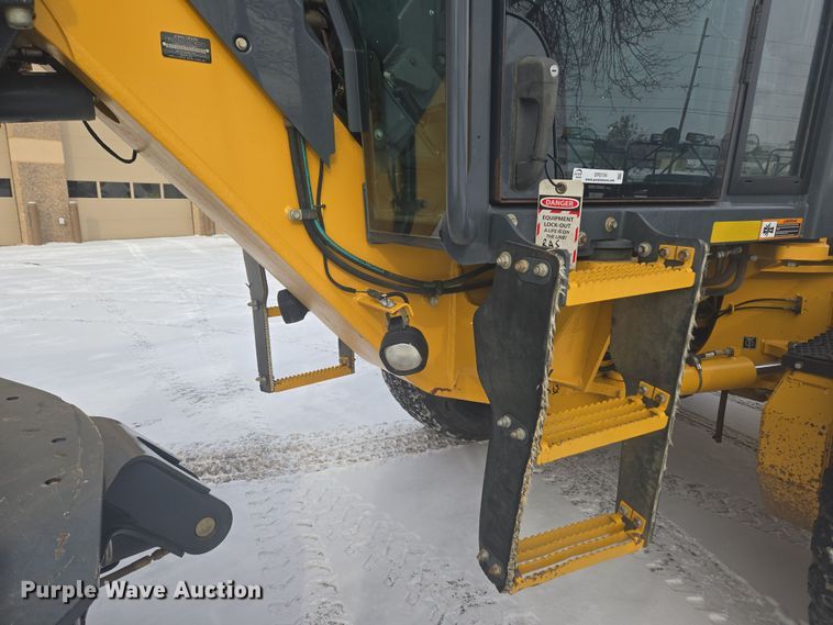 image for item ER5154 2016 John Deere 772GP motor grader