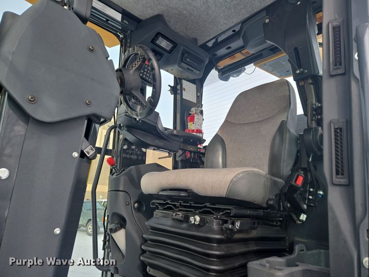 image for item ER5154 2016 John Deere 772GP motor grader