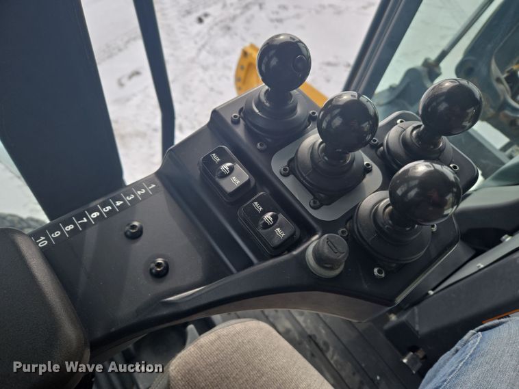 image for item ER5154 2016 John Deere 772GP motor grader