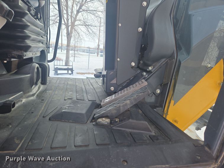 image for item ER5154 2016 John Deere 772GP motor grader