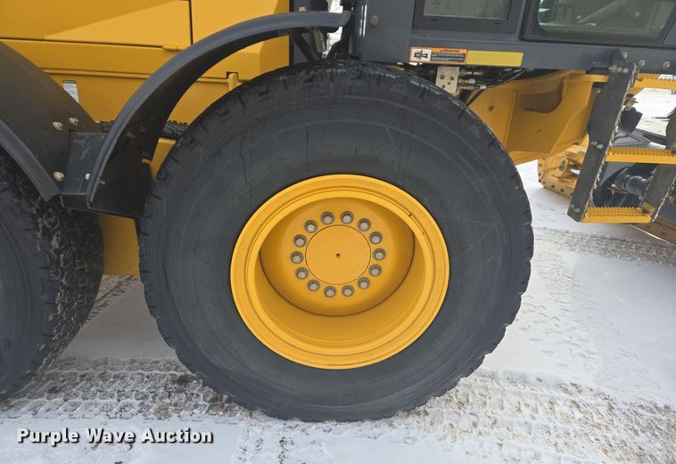 image for item ER5154 2016 John Deere 772GP motor grader