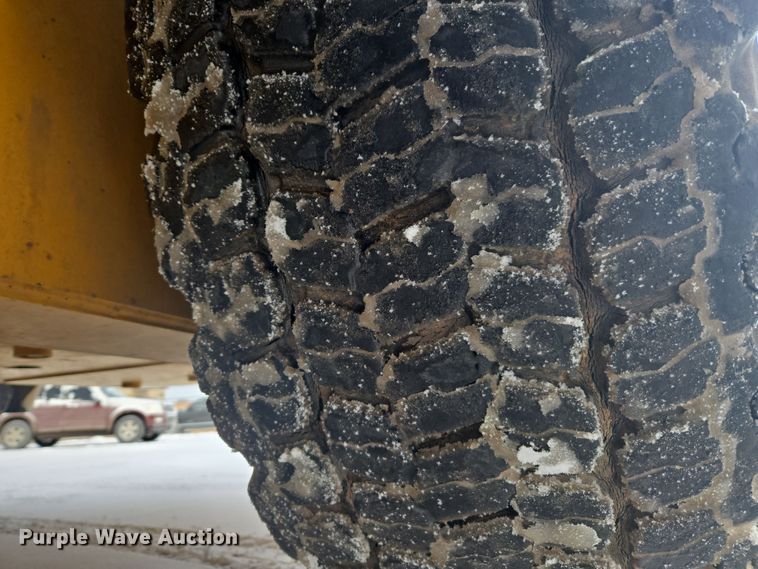 image for item ER5154 2016 John Deere 772GP motor grader