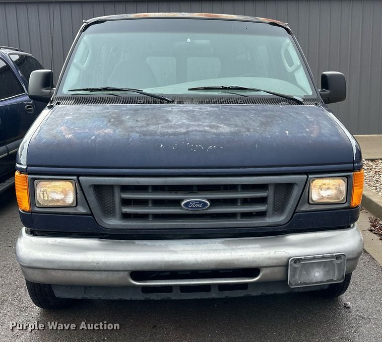 image for item ER8682 2006 Ford E150 van