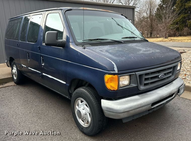 image for item ER8682 2006 Ford E150 van