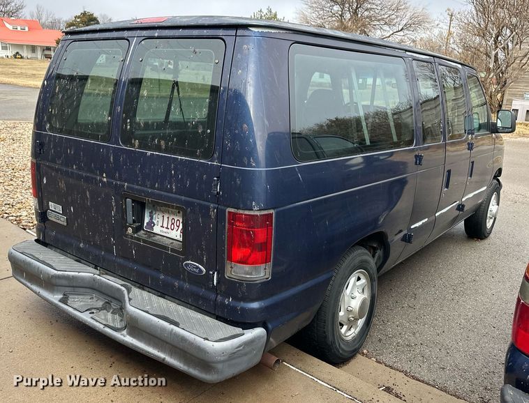 image for item ER8682 2006 Ford E150 van
