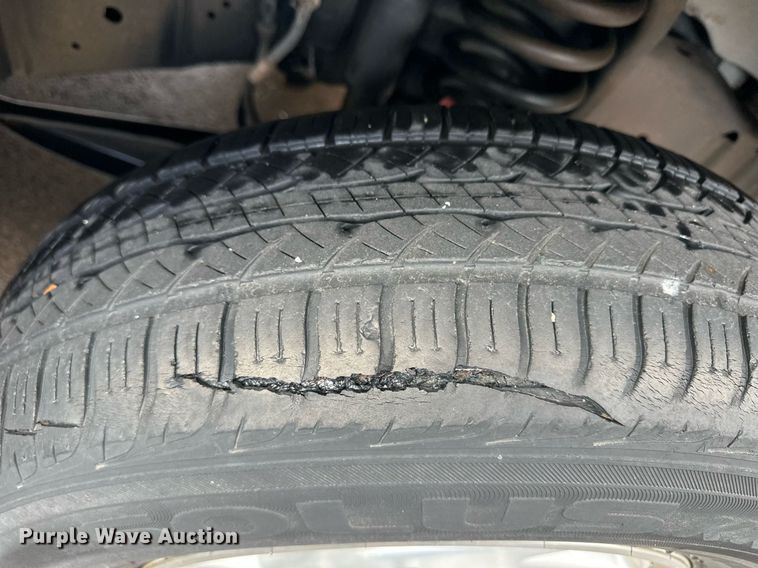 image for item ER8682 2006 Ford E150 van