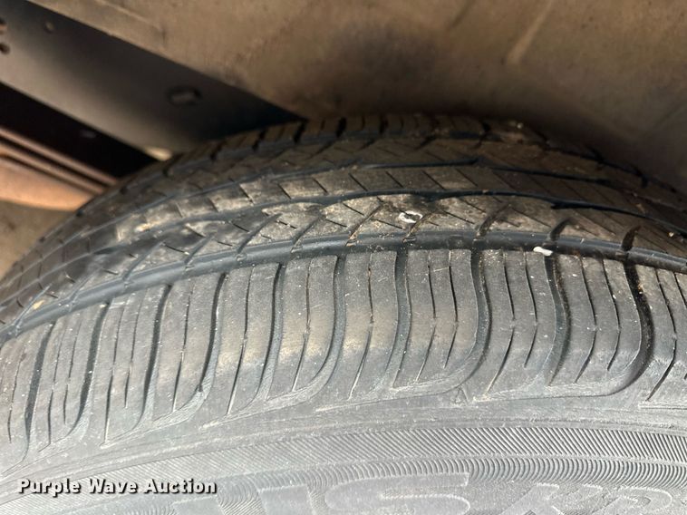 image for item ER8682 2006 Ford E150 van