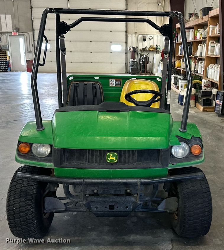 image for item ER8725 2011 John Deere Gator HPX utility vehicle