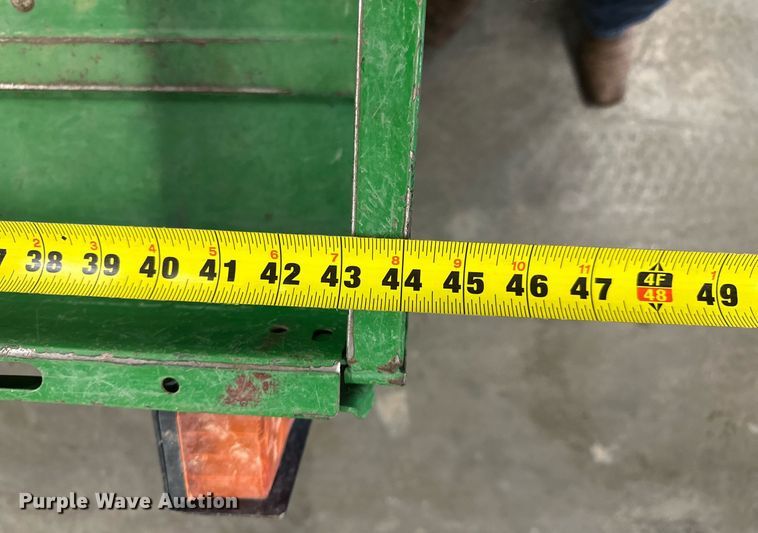 image for item ER8725 2011 John Deere Gator HPX utility vehicle