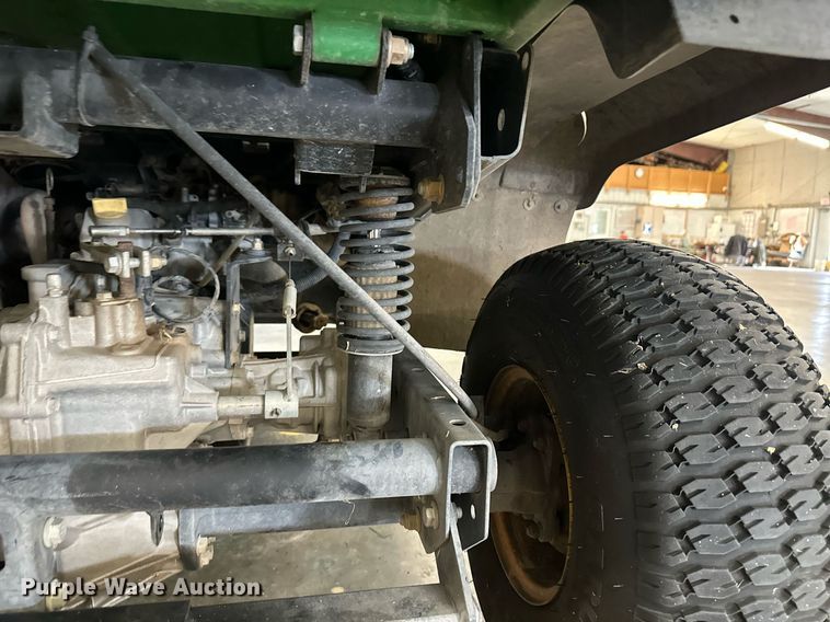 image for item ER8725 2011 John Deere Gator HPX utility vehicle