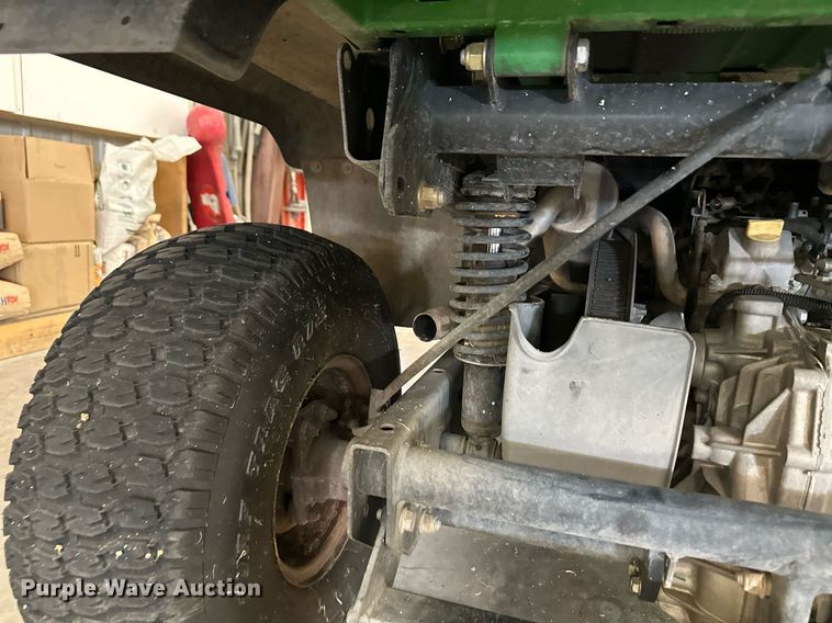 image for item ER8725 2011 John Deere Gator HPX utility vehicle