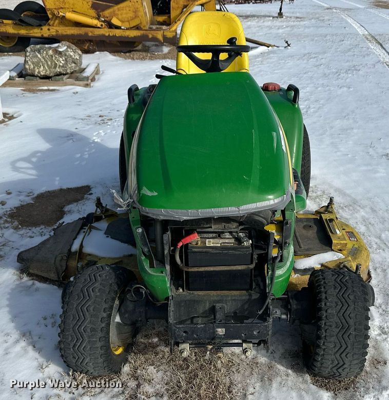 image for item ER8726 John Deere X748 lawn mower