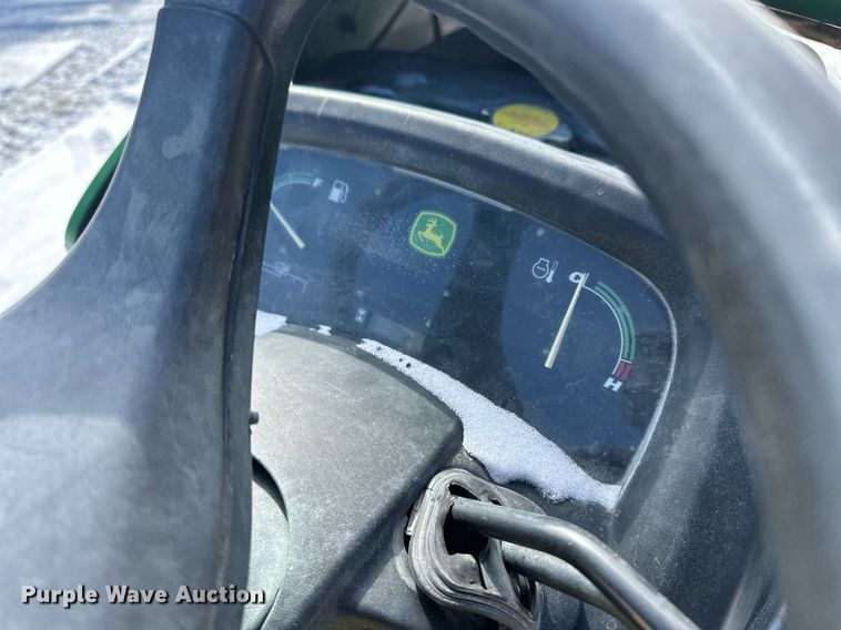 image for item ER8726 John Deere X748 lawn mower