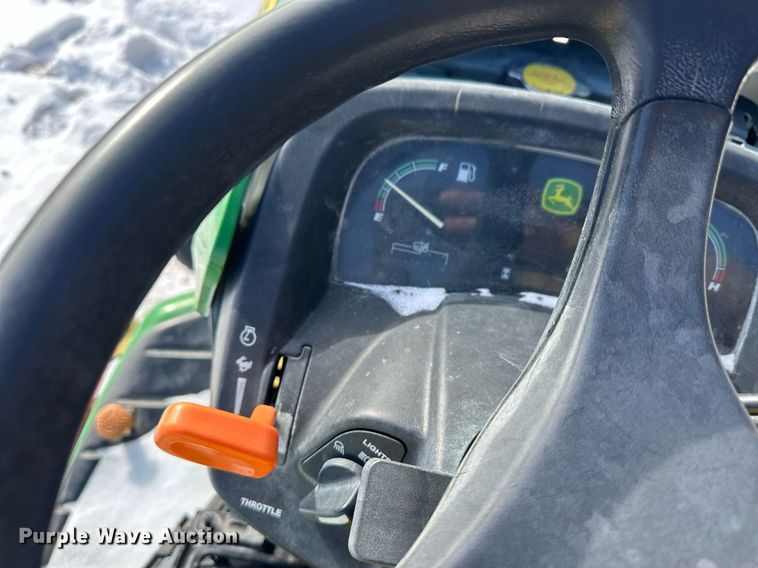 image for item ER8726 John Deere X748 lawn mower