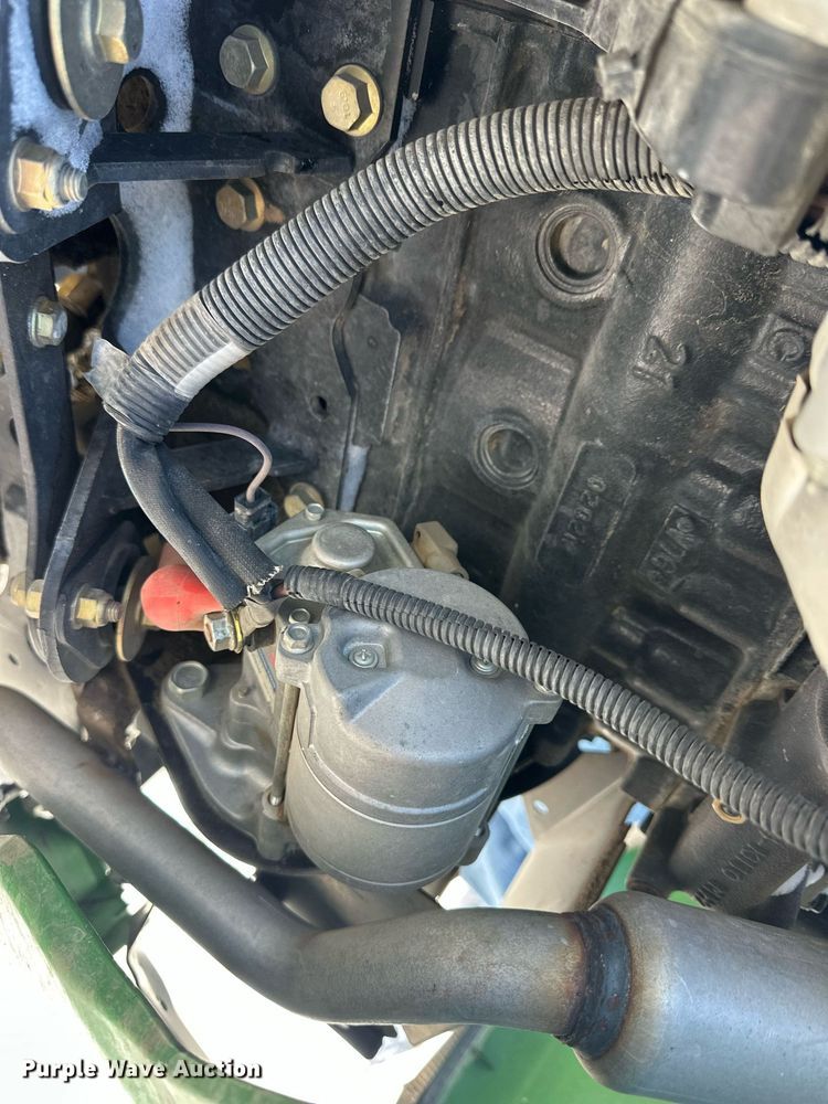 image for item ER8726 John Deere X748 lawn mower