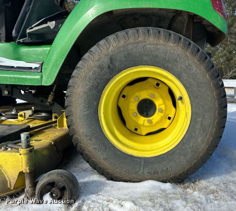 image for item ER8726 John Deere X748 lawn mower