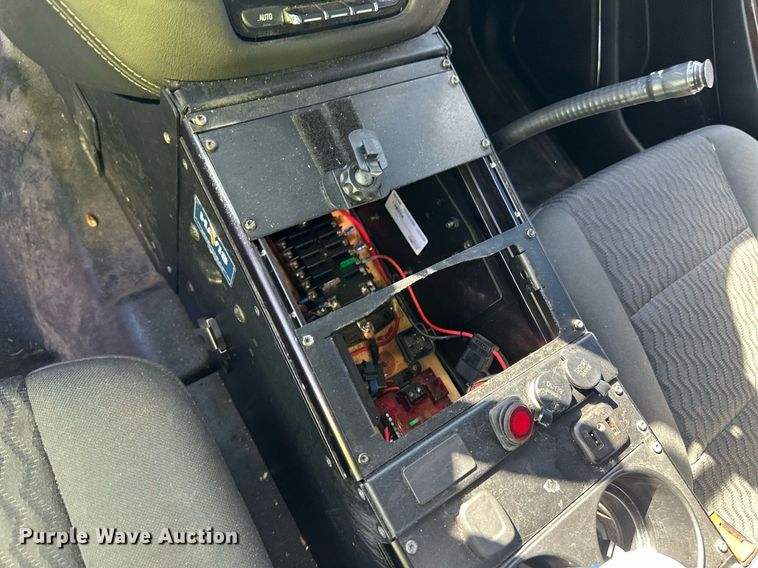 image for item ER8771 2019 Chevrolet Tahoe Police SUV