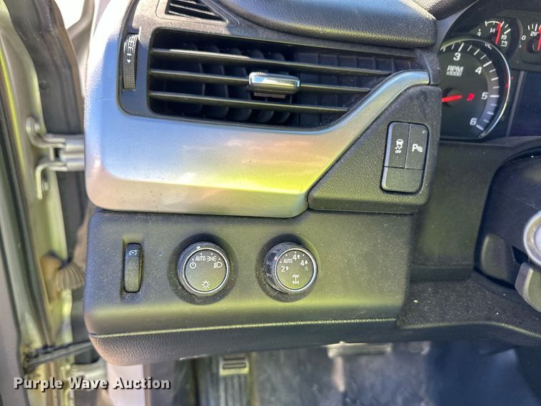 image for item ER8773 2016 Chevrolet Tahoe Police SUV