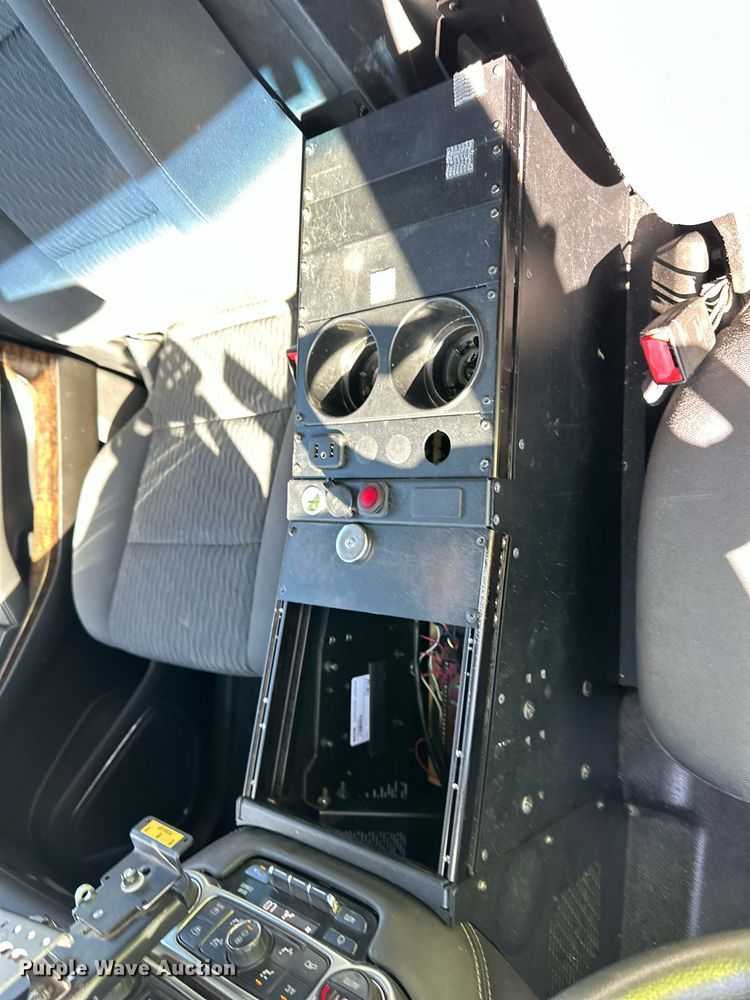 image for item ER8774 2019 Chevrolet Tahoe Police SUV