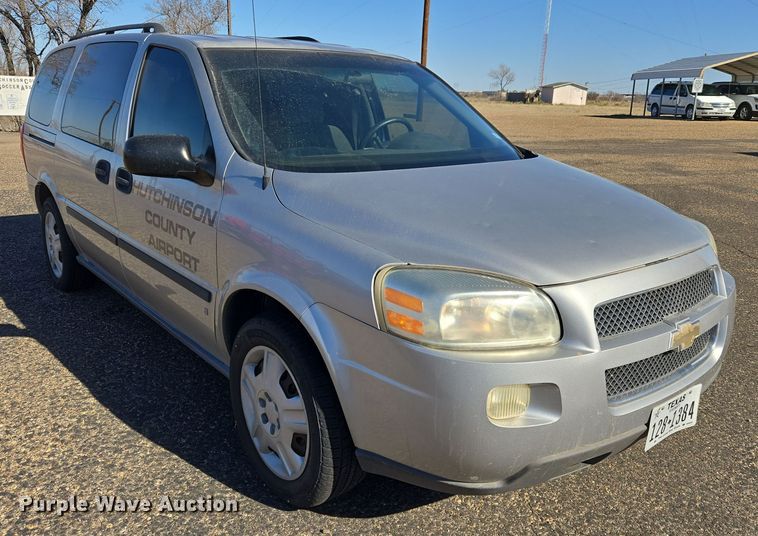 image for item ER8775 2006 Chevrolet Uplander LS van