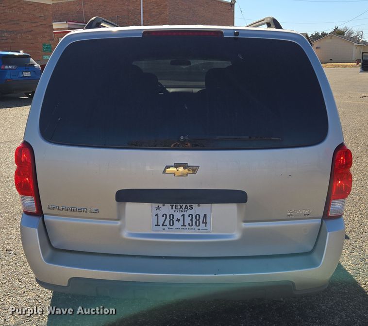 image for item ER8775 2006 Chevrolet Uplander LS van