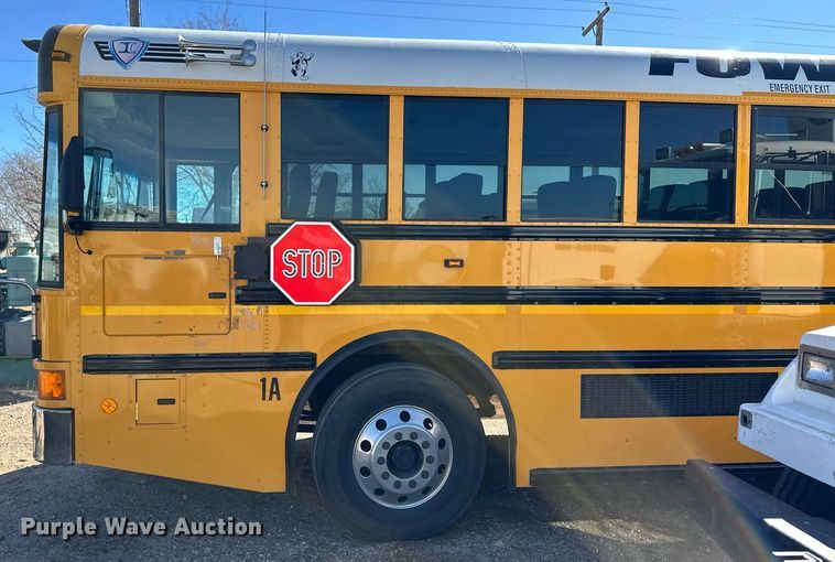image for item ER8785 2010 IC CE school bus