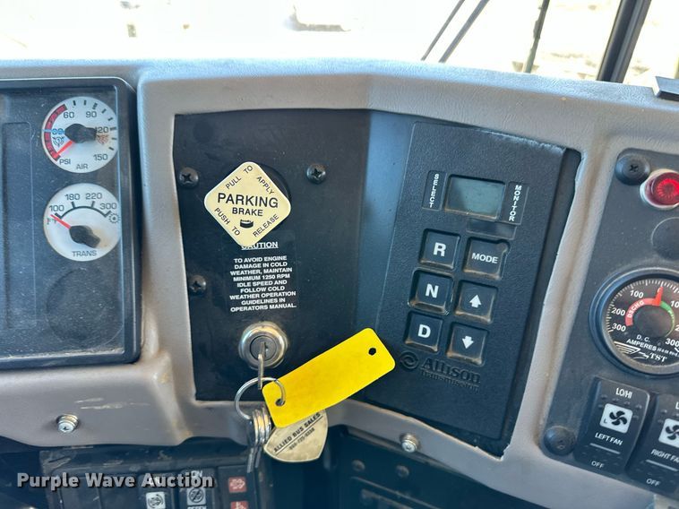 image for item ER8785 2010 IC CE school bus