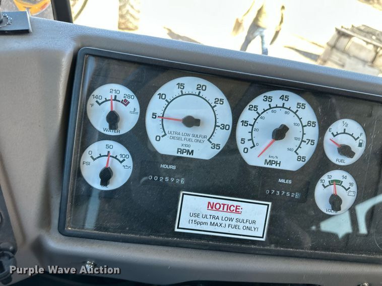 image for item ER8785 2010 IC CE school bus