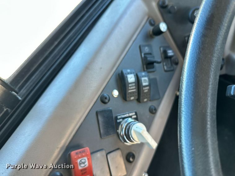 image for item ER8785 2010 IC CE school bus