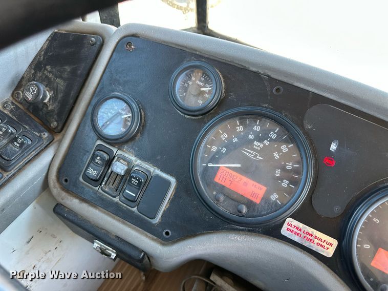 image for item ER8787 2009 Blue Bird All American school bus