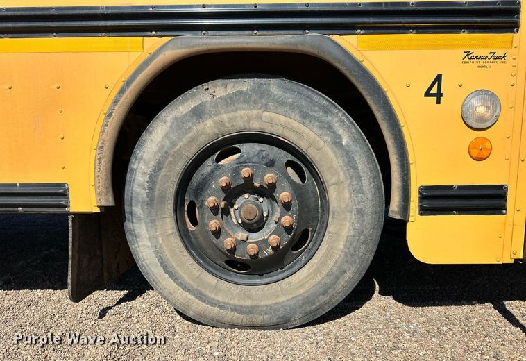 image for item ER8787 2009 Blue Bird All American school bus