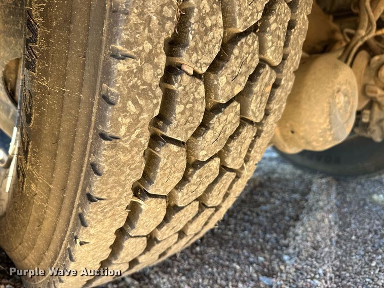 image for item ER8787 2009 Blue Bird All American school bus