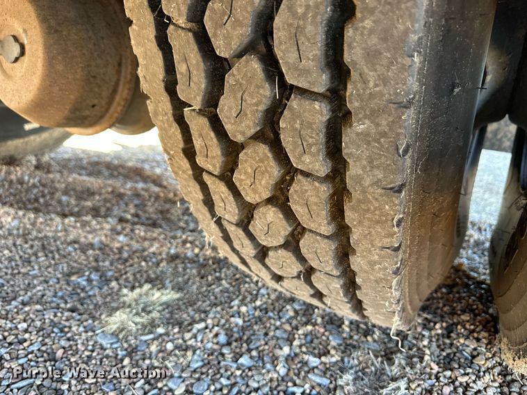 image for item ER8787 2009 Blue Bird All American school bus