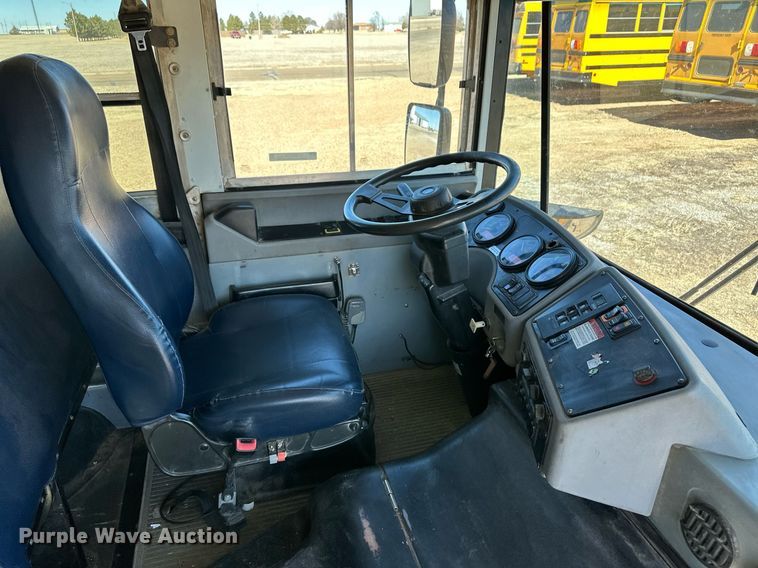 image for item ER8788 2014 Blue Bird All American school bus