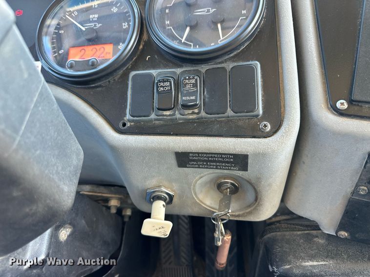 image for item ER8788 2014 Blue Bird All American school bus