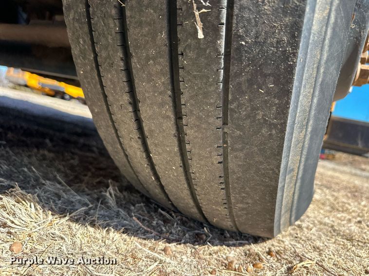 image for item ER8788 2014 Blue Bird All American school bus