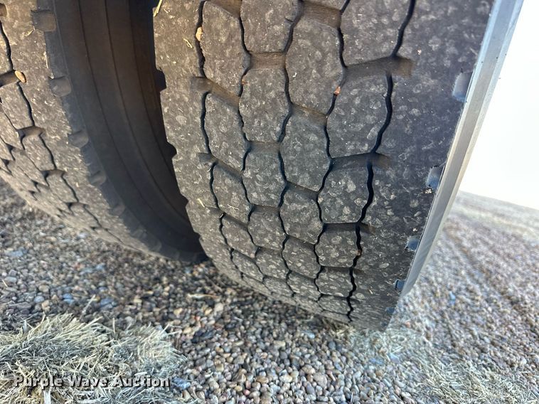 image for item ER8788 2014 Blue Bird All American school bus