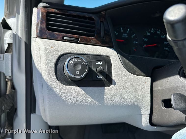 image for item ER8789 2013 Chevrolet Impala 