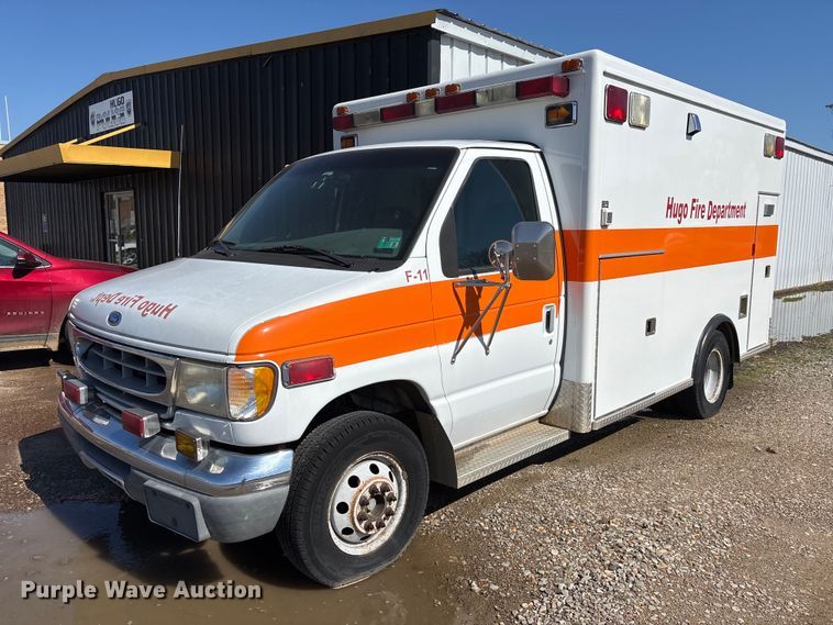 image for item EY9919 1997 Ford E350 ambulance