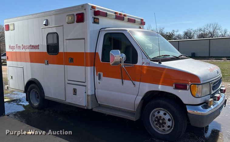 image for item EY9919 1997 Ford E350 ambulance