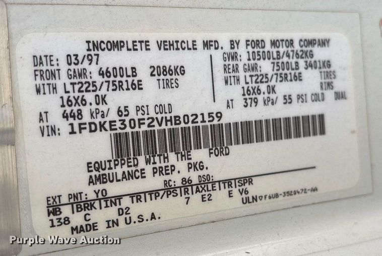 image for item EY9919 1997 Ford E350 ambulance
