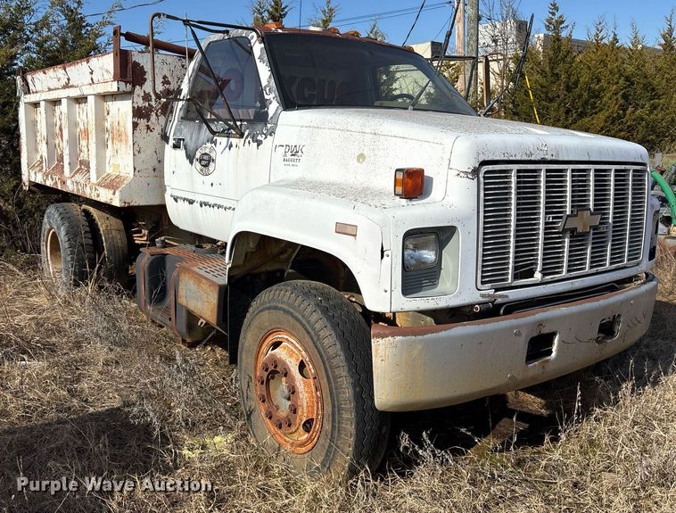 image for item EY9927 1990 Chevrolet dump truck