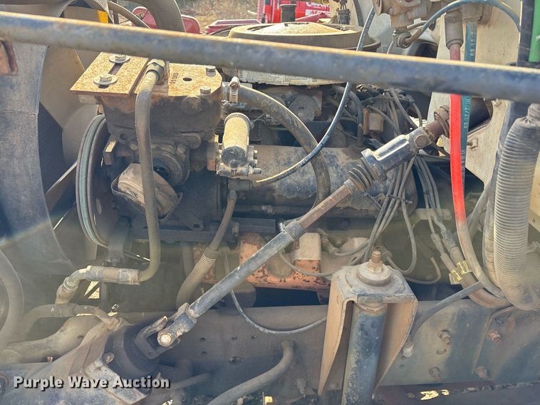 image for item EY9927 1990 Chevrolet dump truck